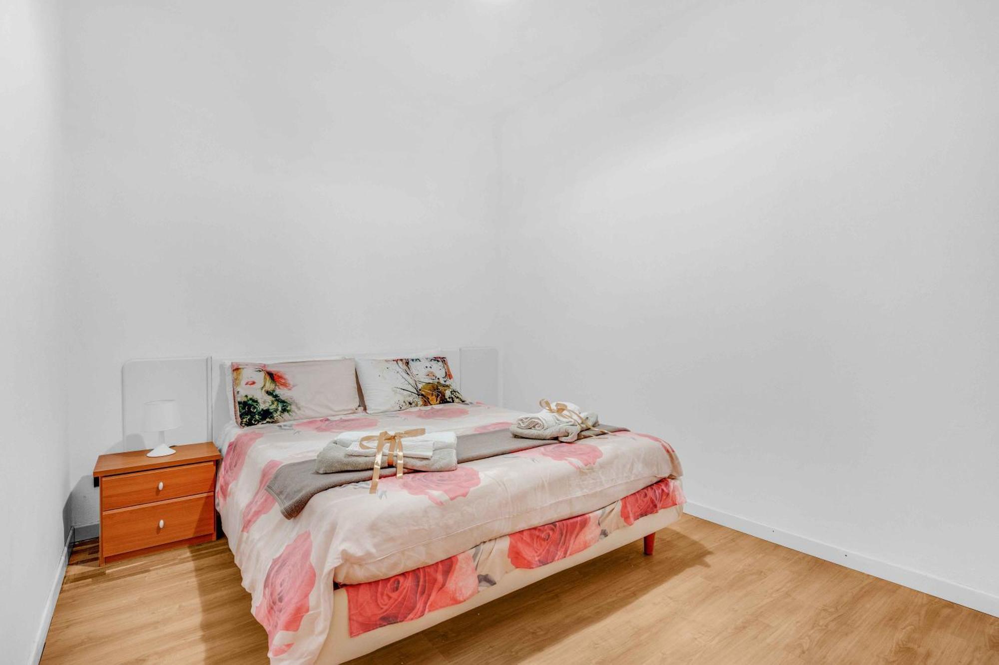Ampia Dimora A Salo Con Parcheggio E Giardino Apartment Luaran gambar